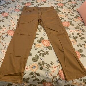 Levi Chino Pants